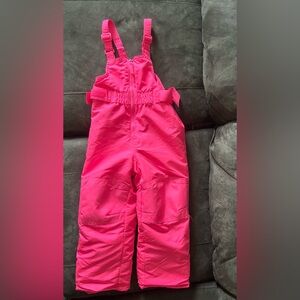 Girl’s Cat & Jack Snow Bibs